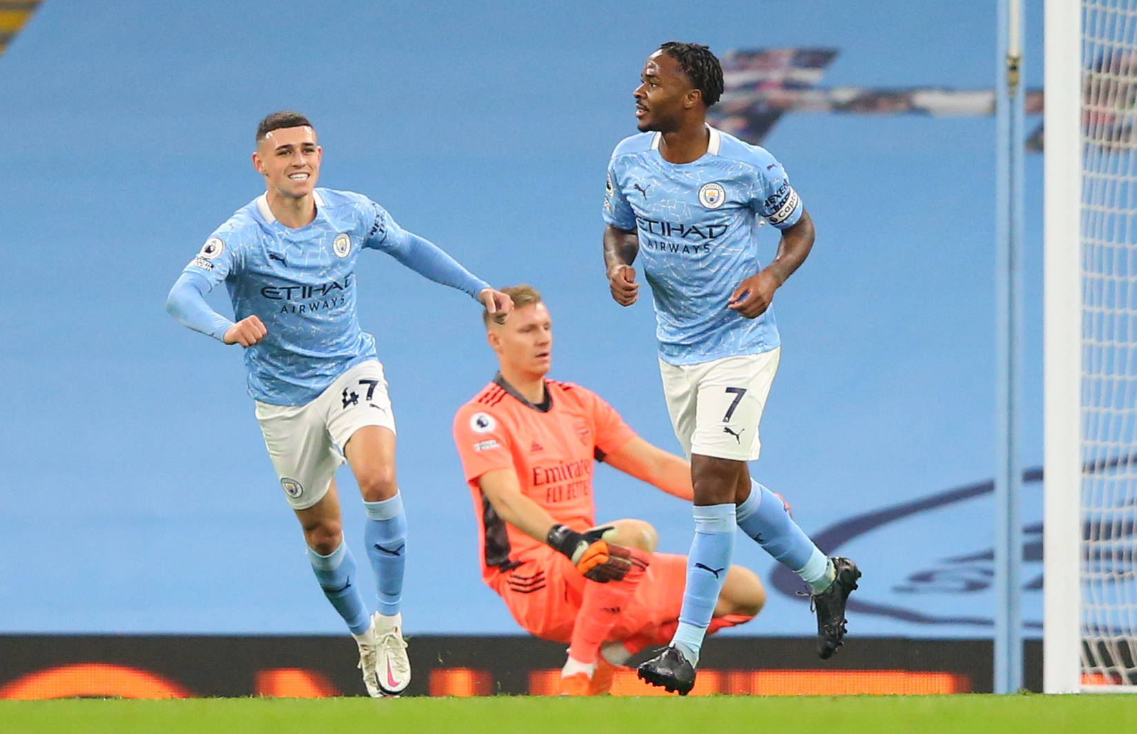 并剥夺目前 并剥夺目前